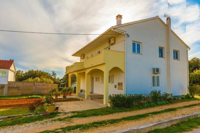 Apartments Maco ペトルチャネ 部屋 写真