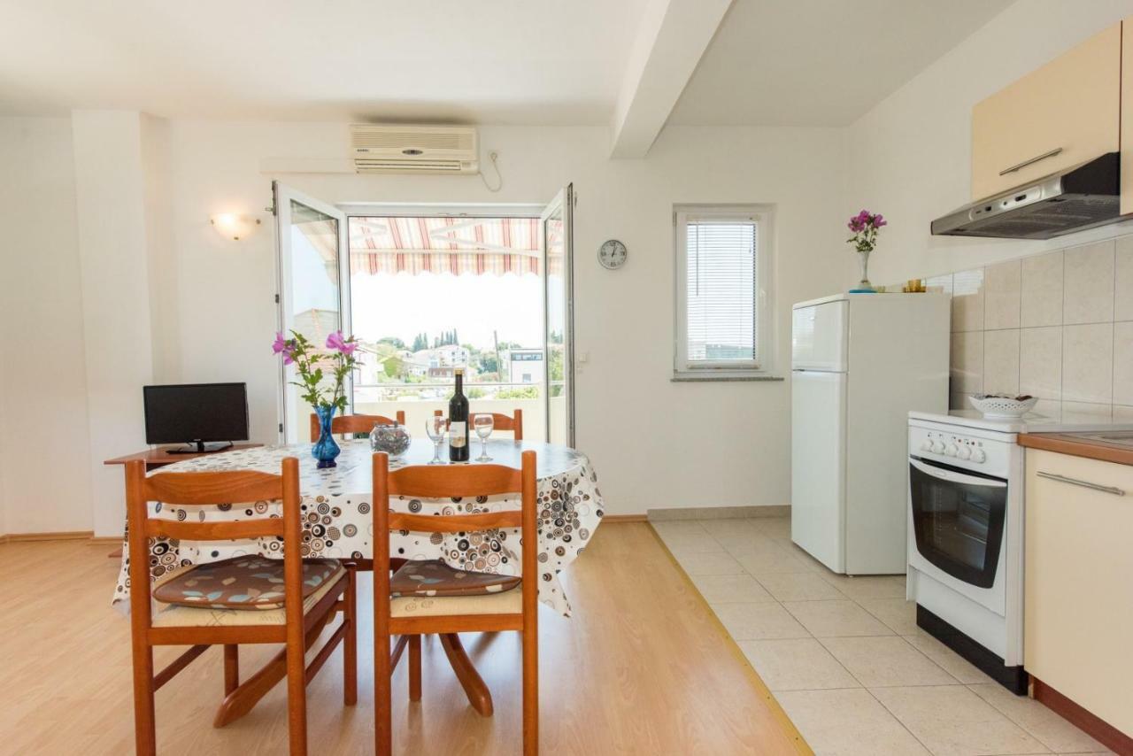 Apartments Maco ペトルチャネ エクステリア 写真